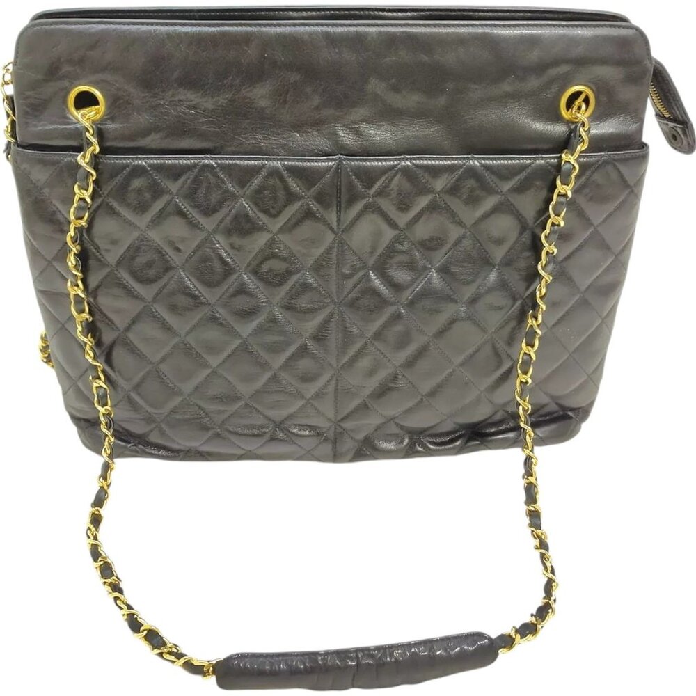 806753AQ (X6) Chanel Shoulder Bag Black Leather